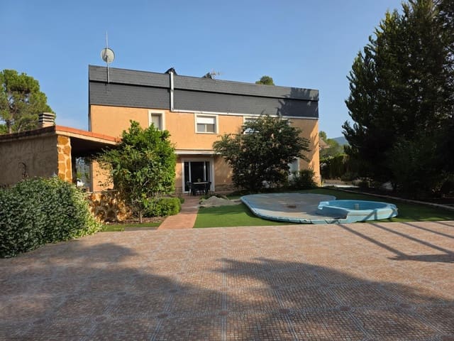 4 quarto Moradia para venda em Alcoy / Alcoi com piscina garagem - 354 000 € (Ref: 9243328)