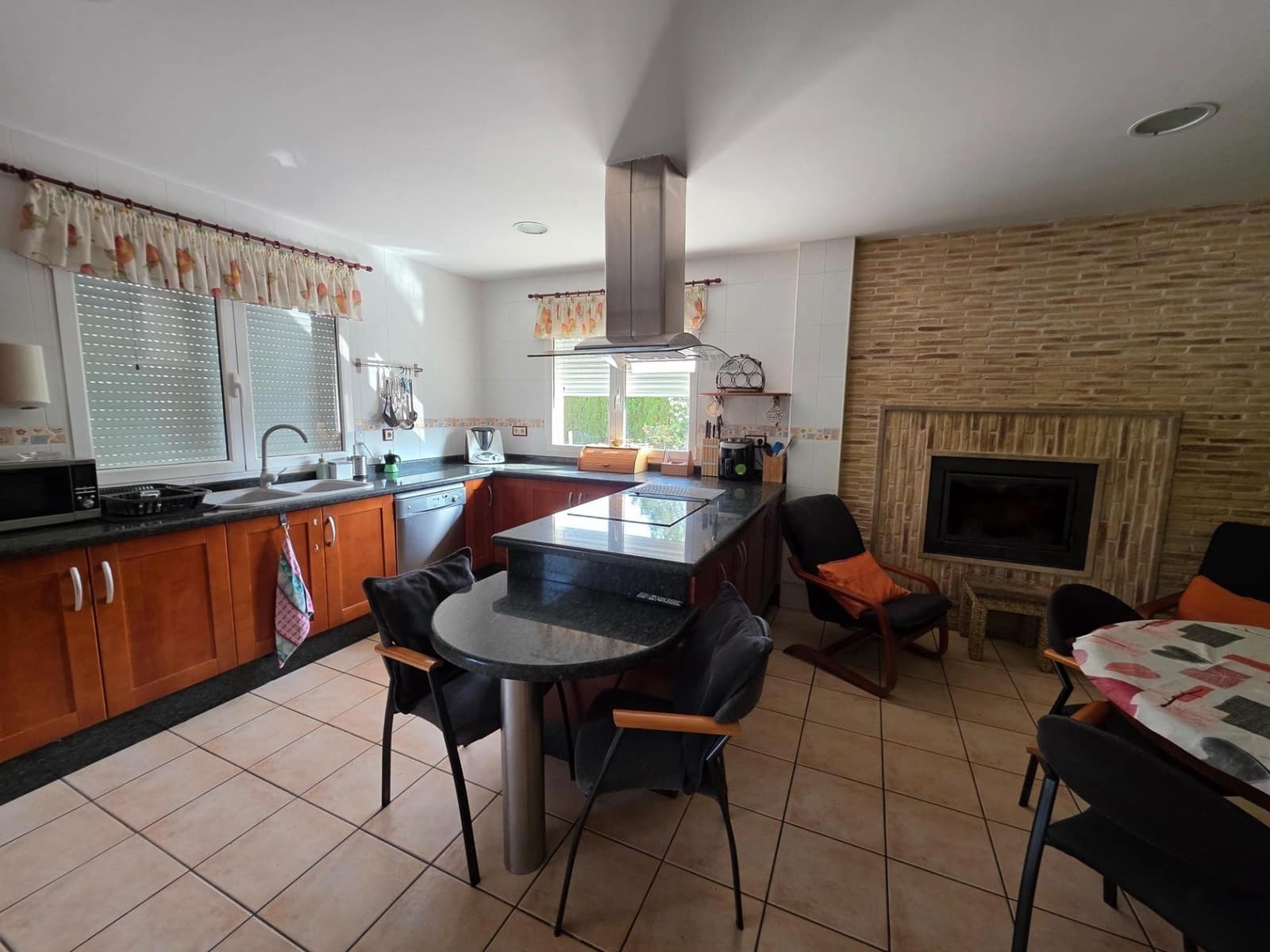 4 quarto Moradia para venda em Alcoy / Alcoi com piscina garagem - 354 000 € (Ref: 9243328)