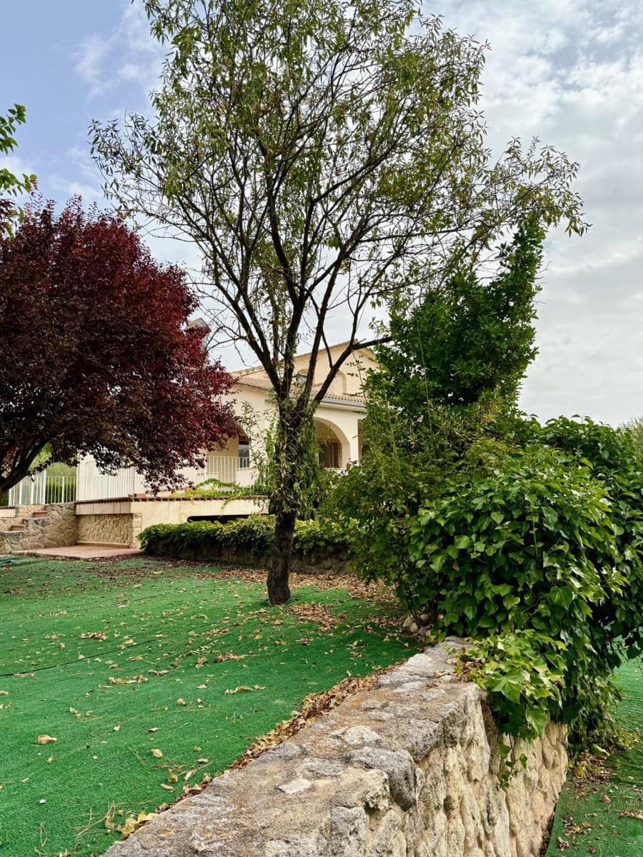 3 bedroom Villa for sale in Alcoy / Alcoi with pool - € 340,000 (Ref: 9264447)