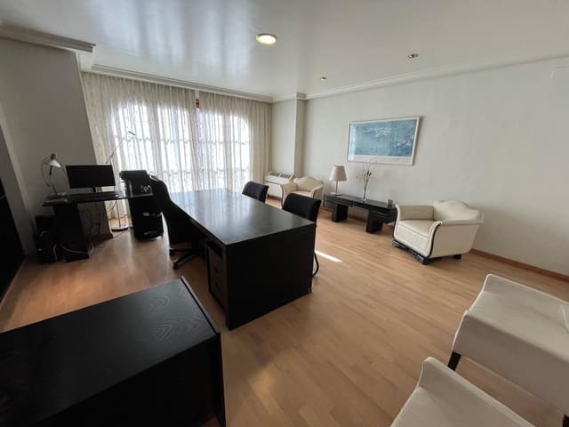 Bureau à louer à Tavernes de la Valldigna - 400 € (Ref: 9272547)