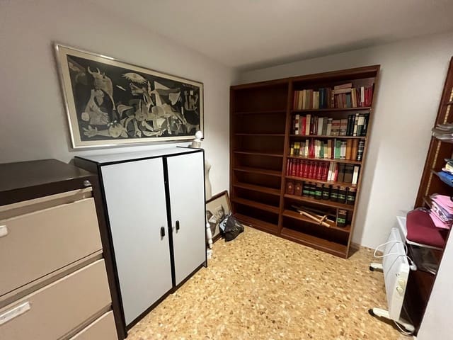 Bureau à louer à Tavernes de la Valldigna - 400 € (Ref: 9272547)