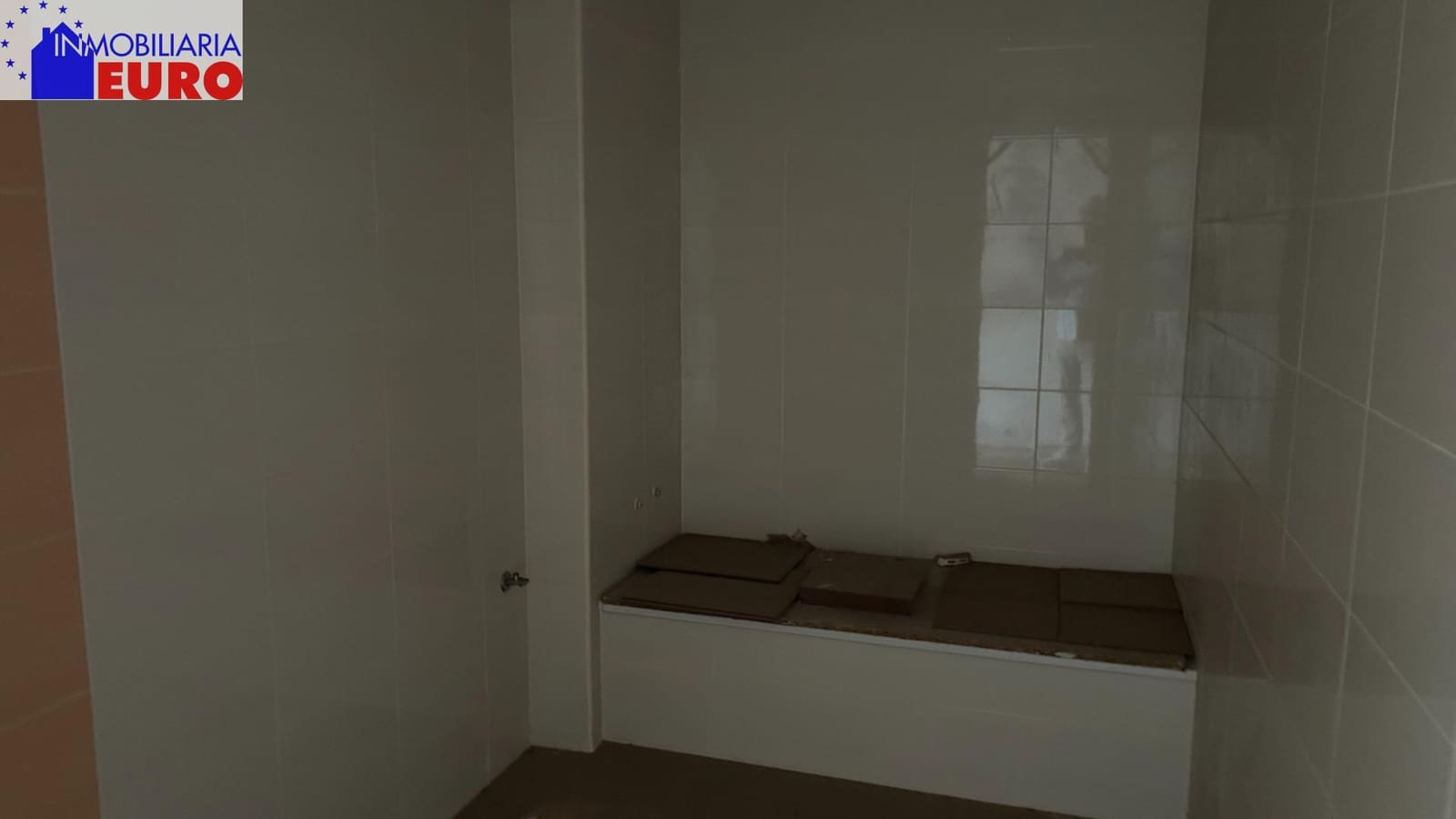 Leilighet til salgs i Benifaio med garasje - € 1 181 500 (Ref: 9360415)