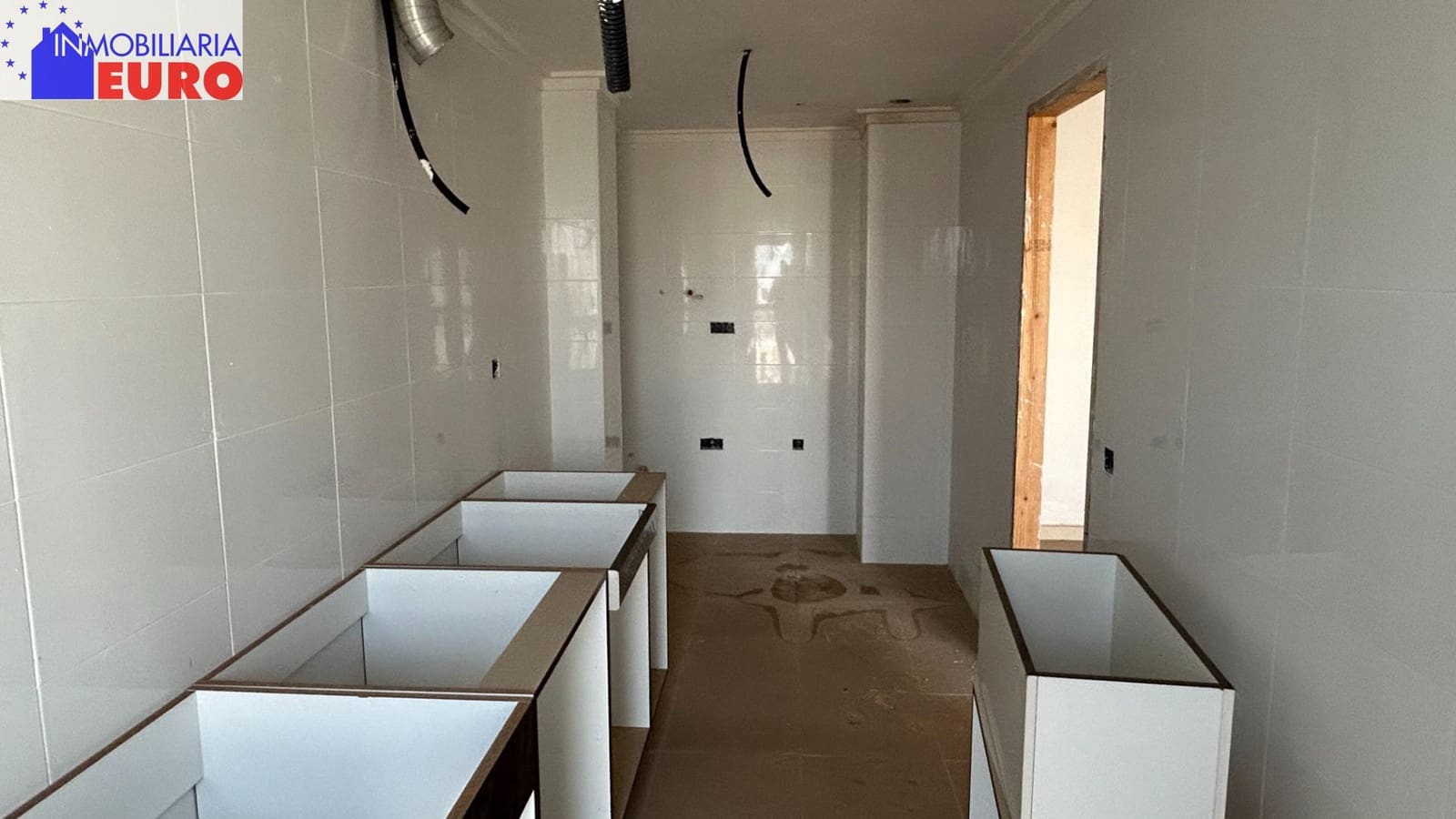 Leilighet til salgs i Benifaio med garasje - € 1 181 500 (Ref: 9360415)