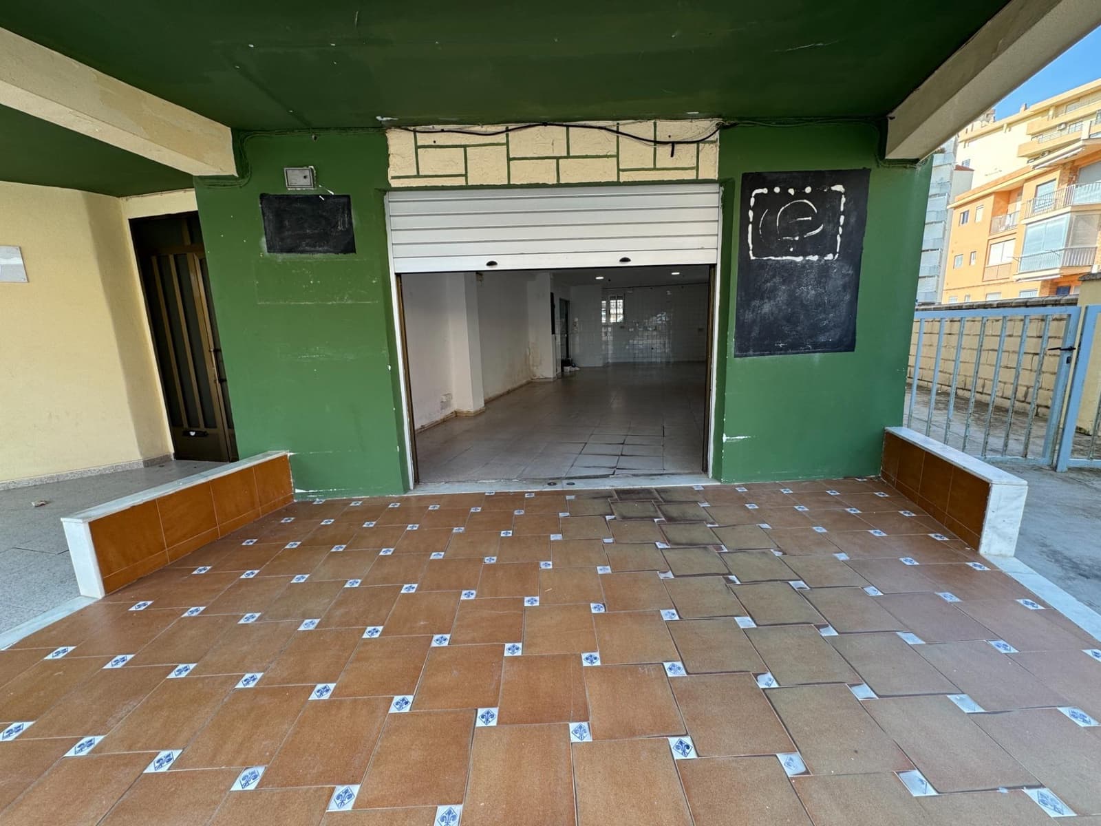 Kommersiell till salu i Tavernes de la Valldigna - 85 000 € (Ref: 9367448)