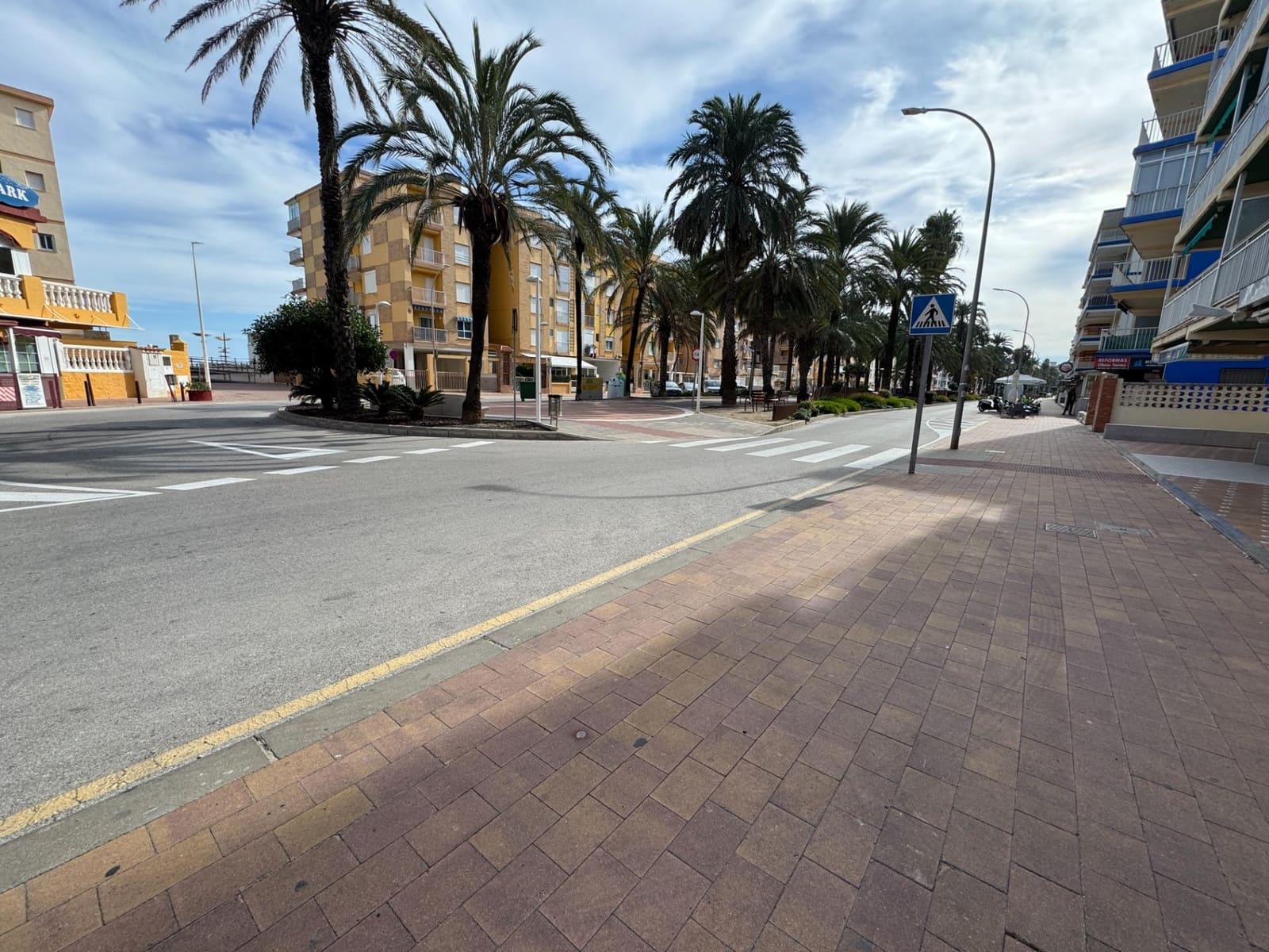 Kommersiell till salu i Tavernes de la Valldigna - 85 000 € (Ref: 9367448)