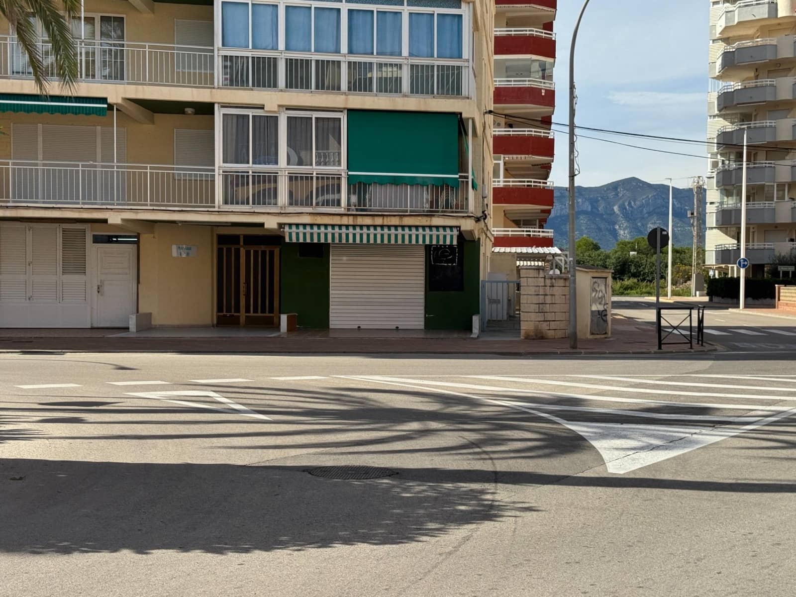 Kommersiell till salu i Tavernes de la Valldigna - 85 000 € (Ref: 9367448)