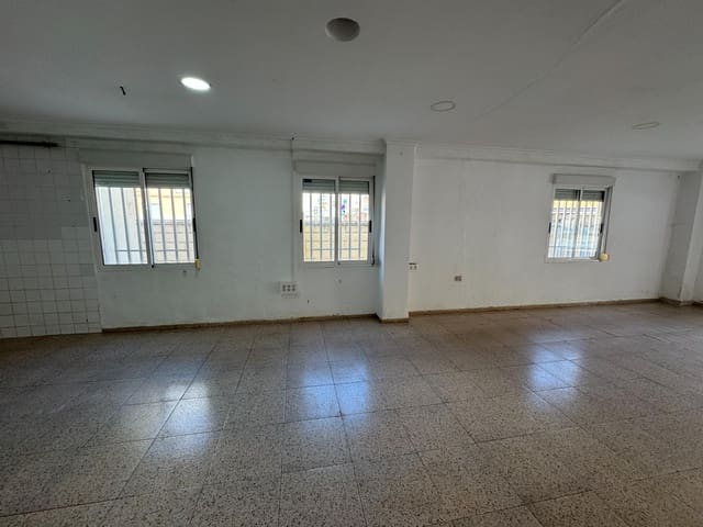 Erhverv til salg i Tavernes de la Valldigna - € 85.000 (Ref: 9367448)