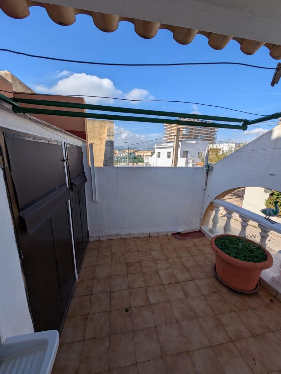 4 Zimmer Bungalow zu verkaufen in Tavernes de la Valldigna mit Garage - 295.000 € (Ref: 9390764)