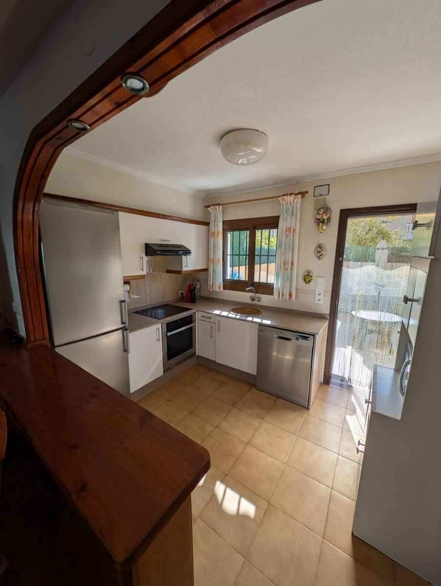 4 Zimmer Bungalow zu verkaufen in Tavernes de la Valldigna mit Garage - 295.000 € (Ref: 9390764)