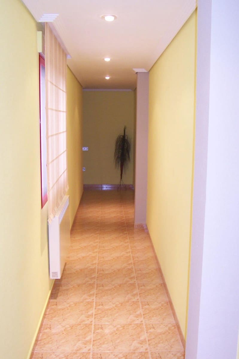 3 slaapkamer Flat te koop in Tavernes de la Valldigna met garage - € 120.000 (Ref: 9400878)