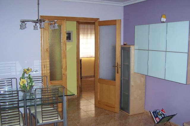 3 slaapkamer Flat te koop in Tavernes de la Valldigna met garage - € 120.000 (Ref: 9400878)