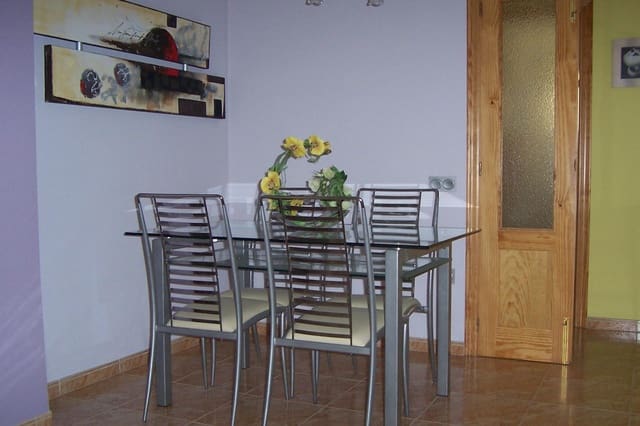 3 slaapkamer Flat te koop in Tavernes de la Valldigna met garage - € 120.000 (Ref: 9400878)