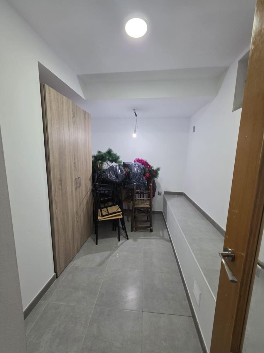 4 soverom Rekkehus til salgs i Alcoy / Alcoi - € 220 000 (Ref: 9400879)