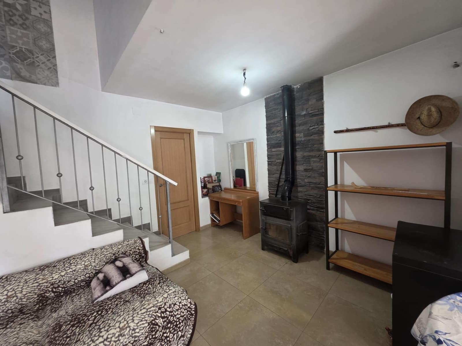 4 soverom Rekkehus til salgs i Alcoy / Alcoi - € 220 000 (Ref: 9400879)