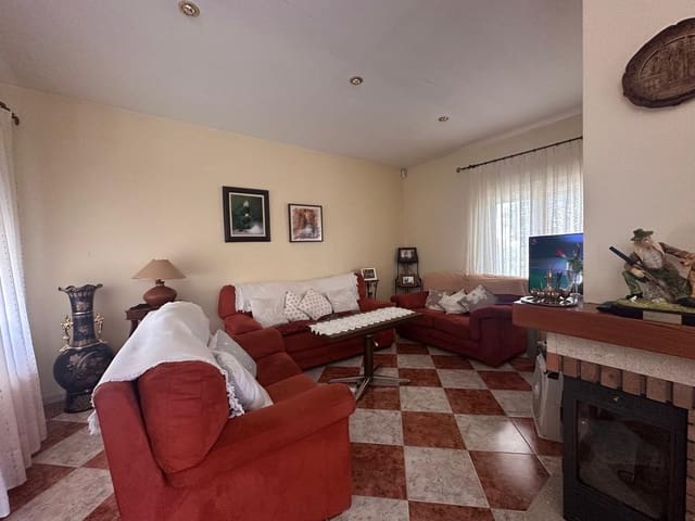 4 soveværelse Villa til salg i Muro de Alcoy med garage - € 250.000 (Ref: 9414048)