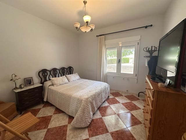 4 soveværelse Villa til salg i Muro de Alcoy med garage - € 250.000 (Ref: 9414048)