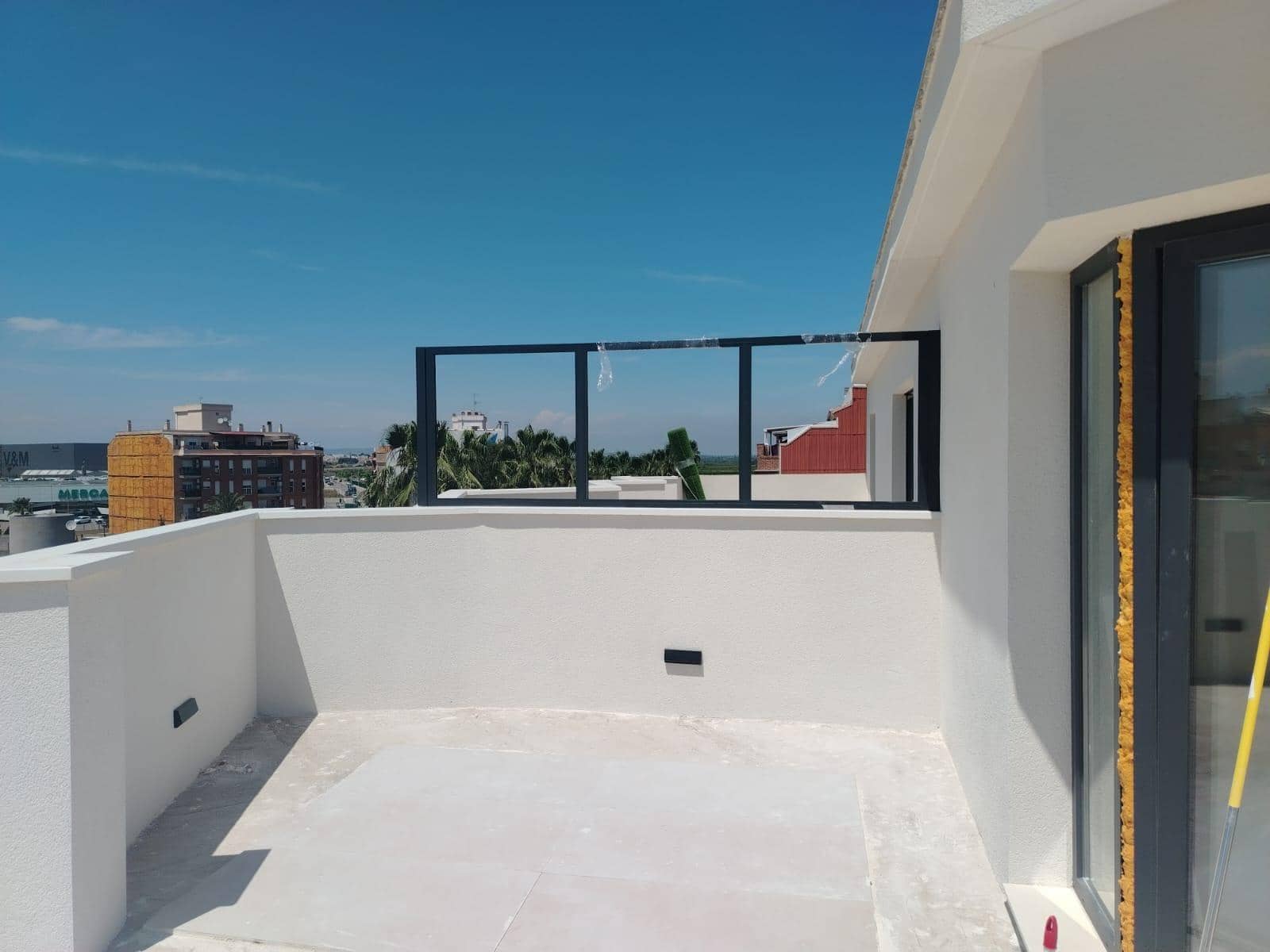 1 chambre Penthouse à vendre à Alberic - 149 000 € (Ref: 9482018)