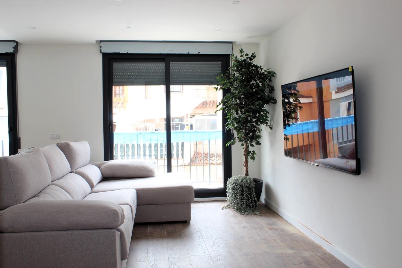 1 chambre Penthouse à vendre à Alberic - 149 000 € (Ref: 9482018)