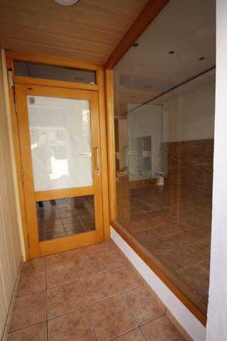 Kommersiell att hyra i Tavernes de la Valldigna - 450 € (Ref: 9488714)