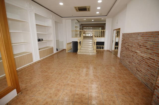 Kommersiell att hyra i Tavernes de la Valldigna - 450 € (Ref: 9488714)