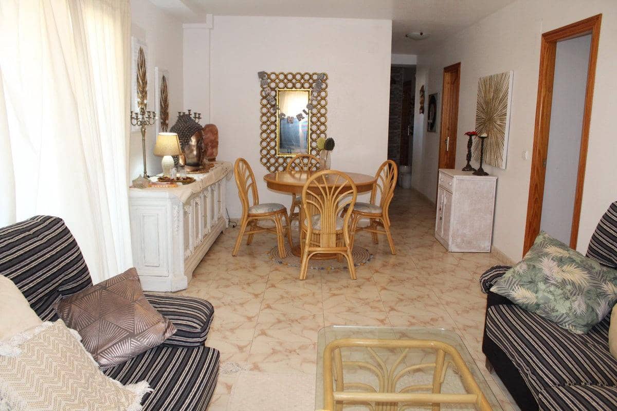 4 bedroom Apartment for sale in Tavernes de la Valldigna with pool - € 270,000 (Ref: 9491445)
