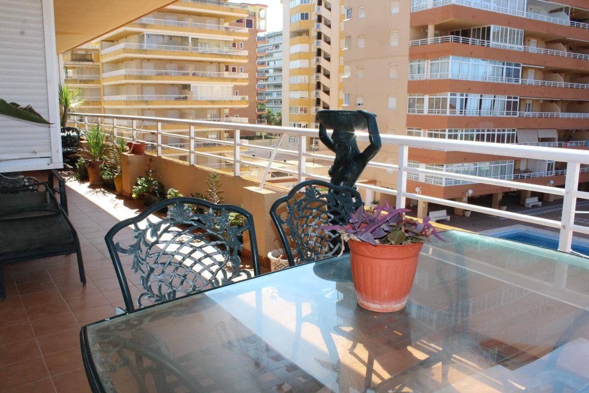4 bedroom Apartment for sale in Tavernes de la Valldigna with pool - € 270,000 (Ref: 9491445)