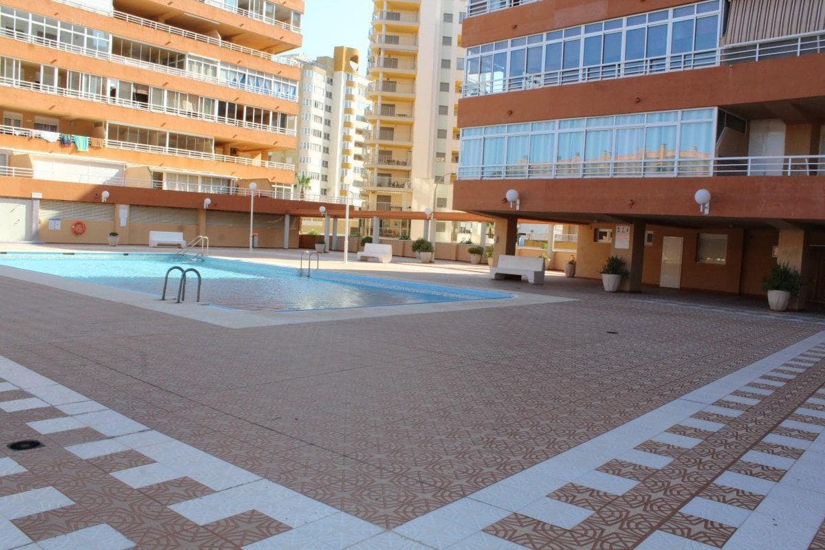 4 bedroom Apartment for sale in Tavernes de la Valldigna with pool - € 270,000 (Ref: 9491445)