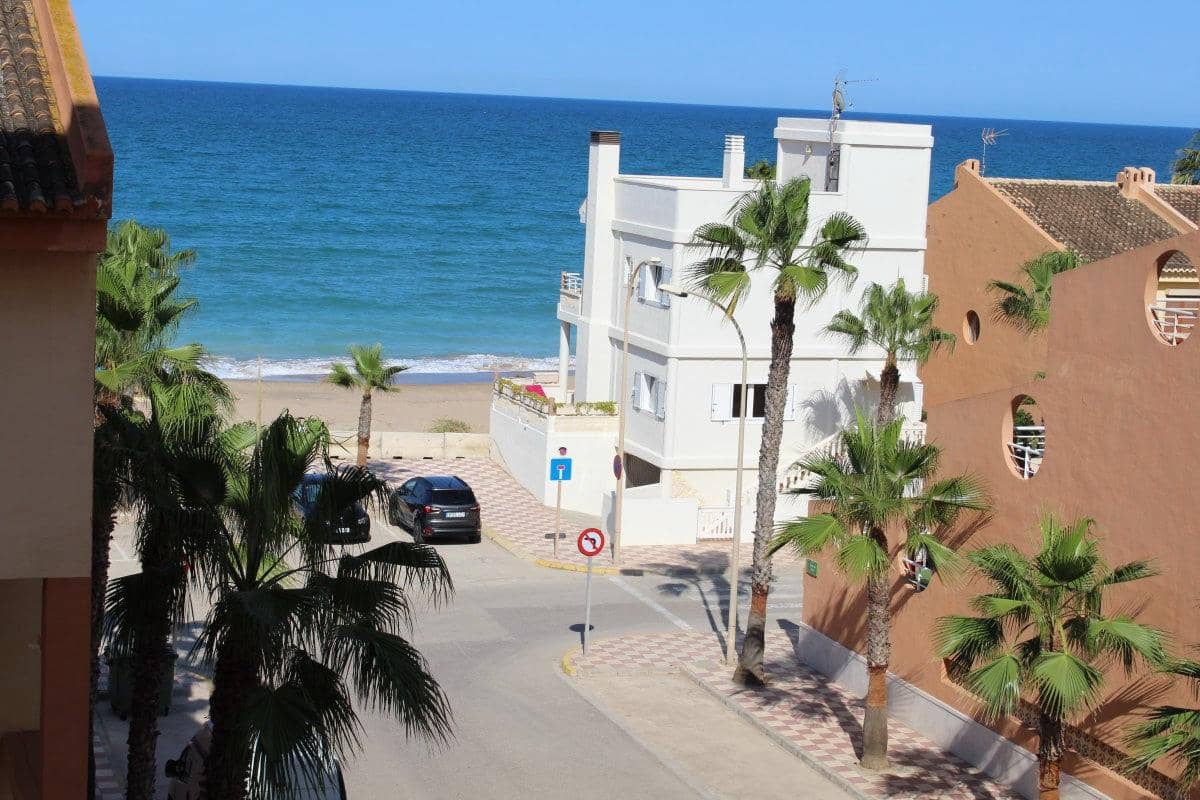 4 bedroom Apartment for sale in Tavernes de la Valldigna with pool - € 270,000 (Ref: 9491445)