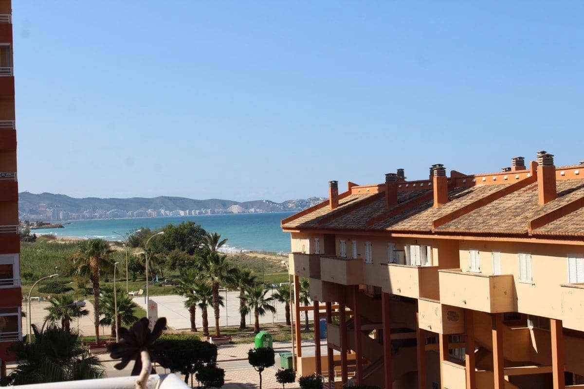 4 bedroom Apartment for sale in Tavernes de la Valldigna with pool - € 270,000 (Ref: 9491445)