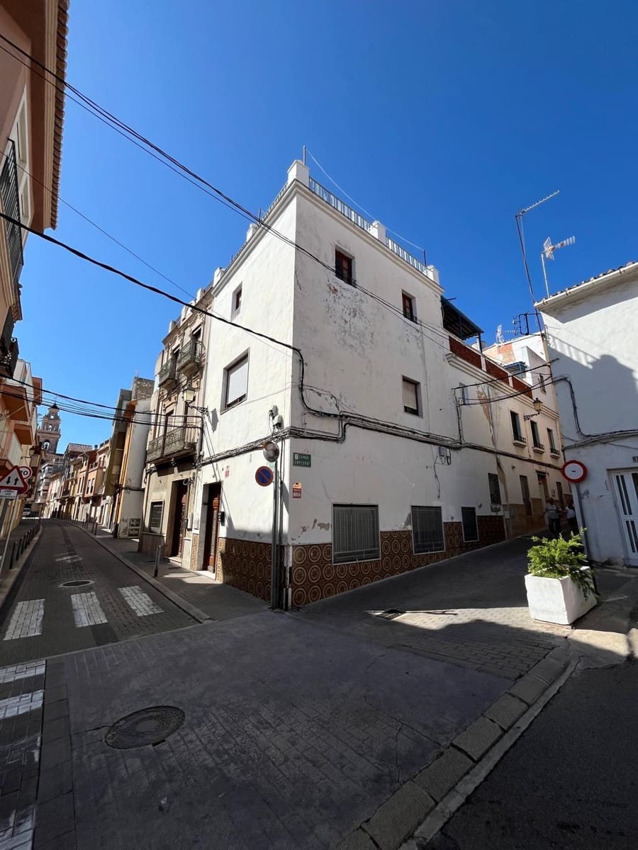 5 Zimmer Reihenhaus zu verkaufen in Tavernes de la Valldigna - 169.000 € (Ref: 9502233)