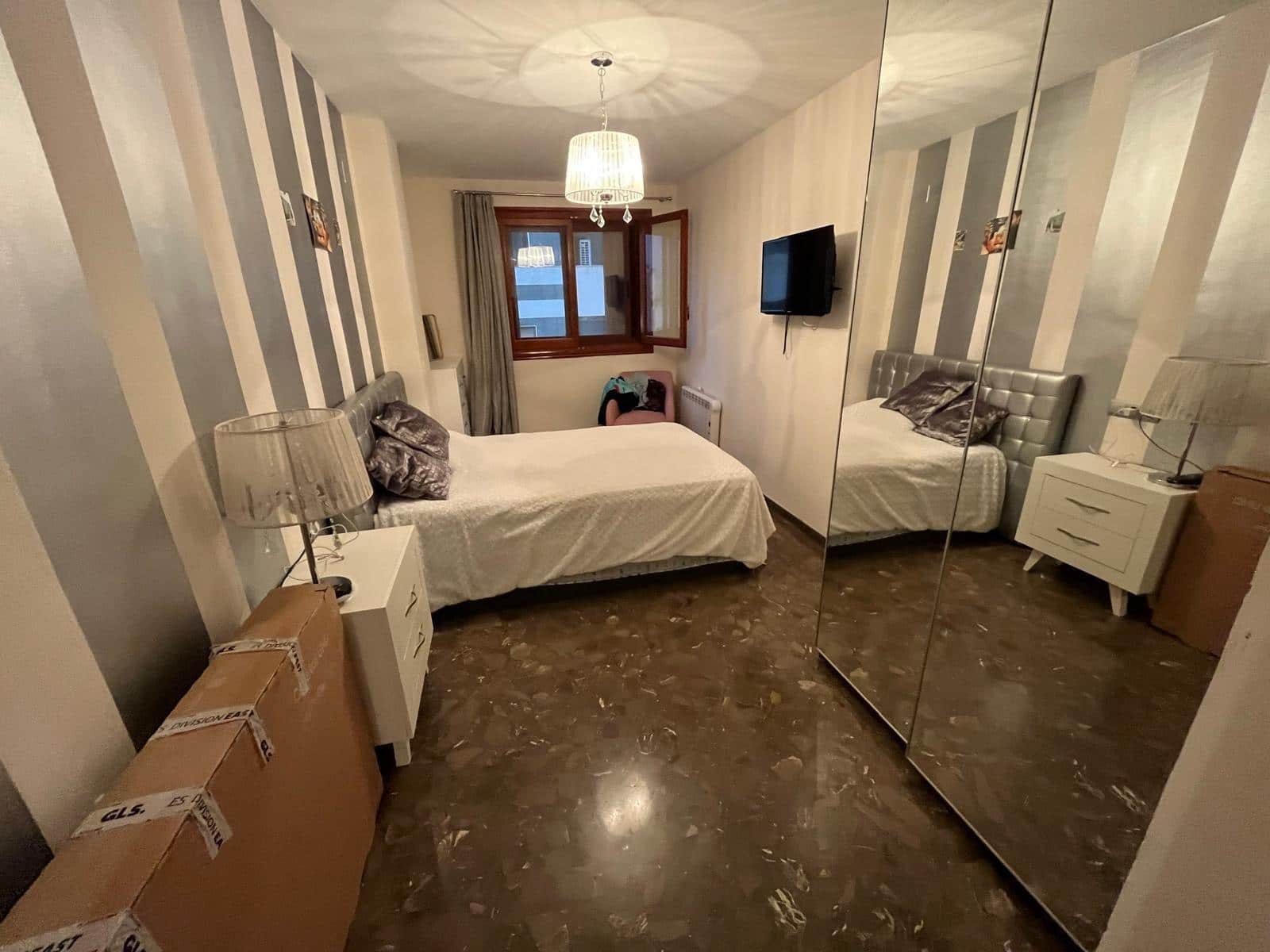 3 slaapkamer Flat te huur in Tavernes de la Valldigna - € 850 (Ref: 9548142)