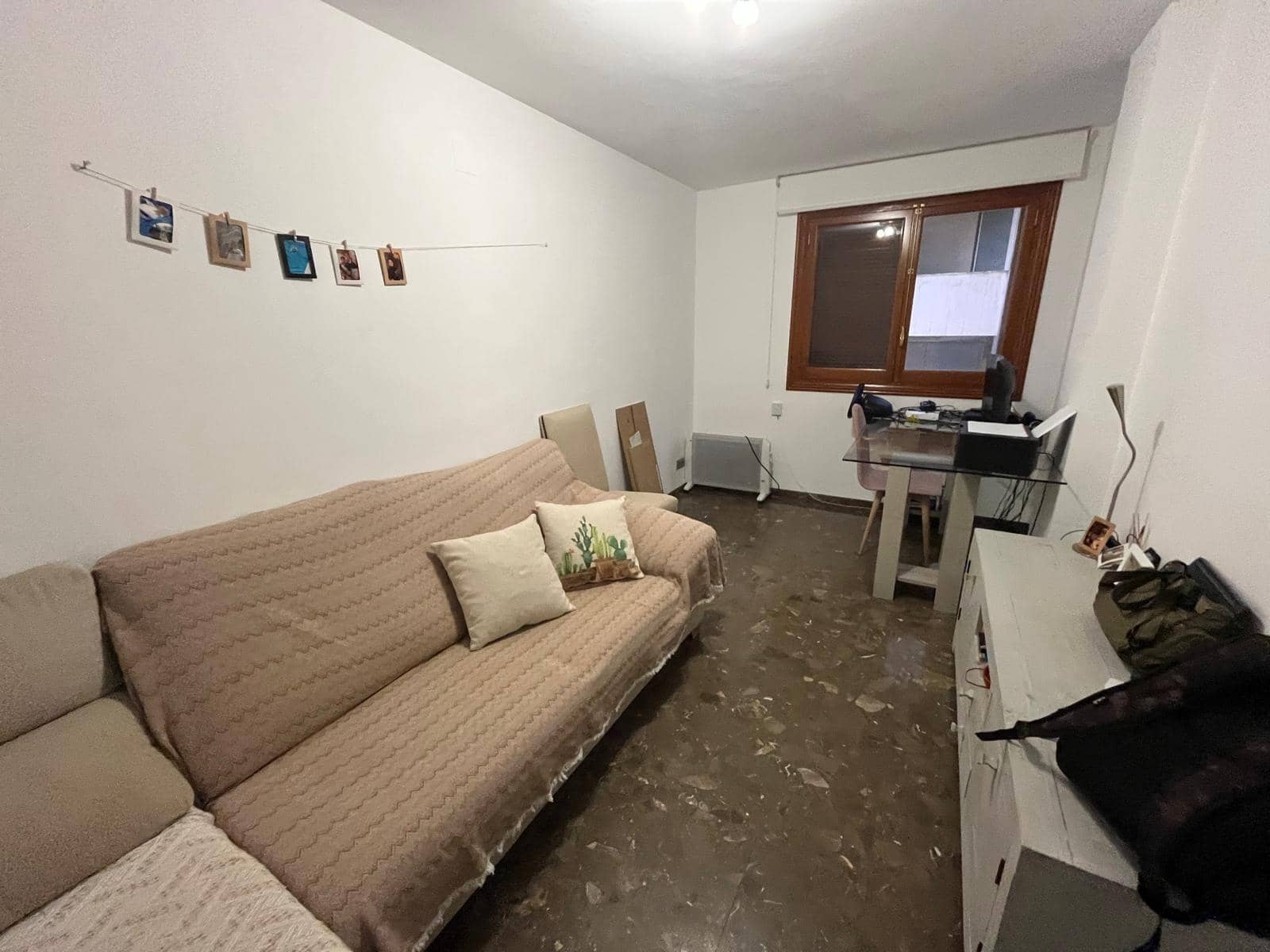 3 slaapkamer Flat te huur in Tavernes de la Valldigna - € 850 (Ref: 9548142)