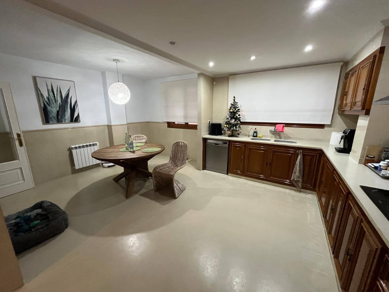 3 slaapkamer Flat te huur in Tavernes de la Valldigna - € 850 (Ref: 9548142)