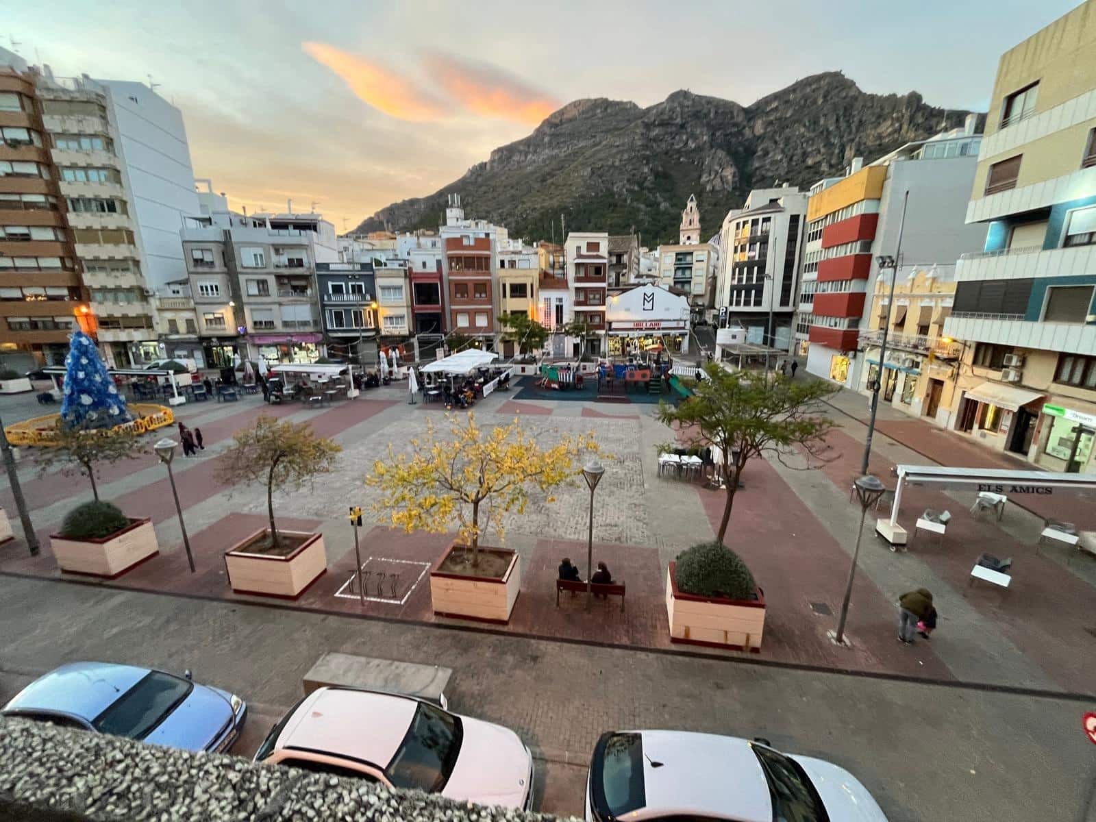 3 slaapkamer Flat te huur in Tavernes de la Valldigna - € 850 (Ref: 9548142)