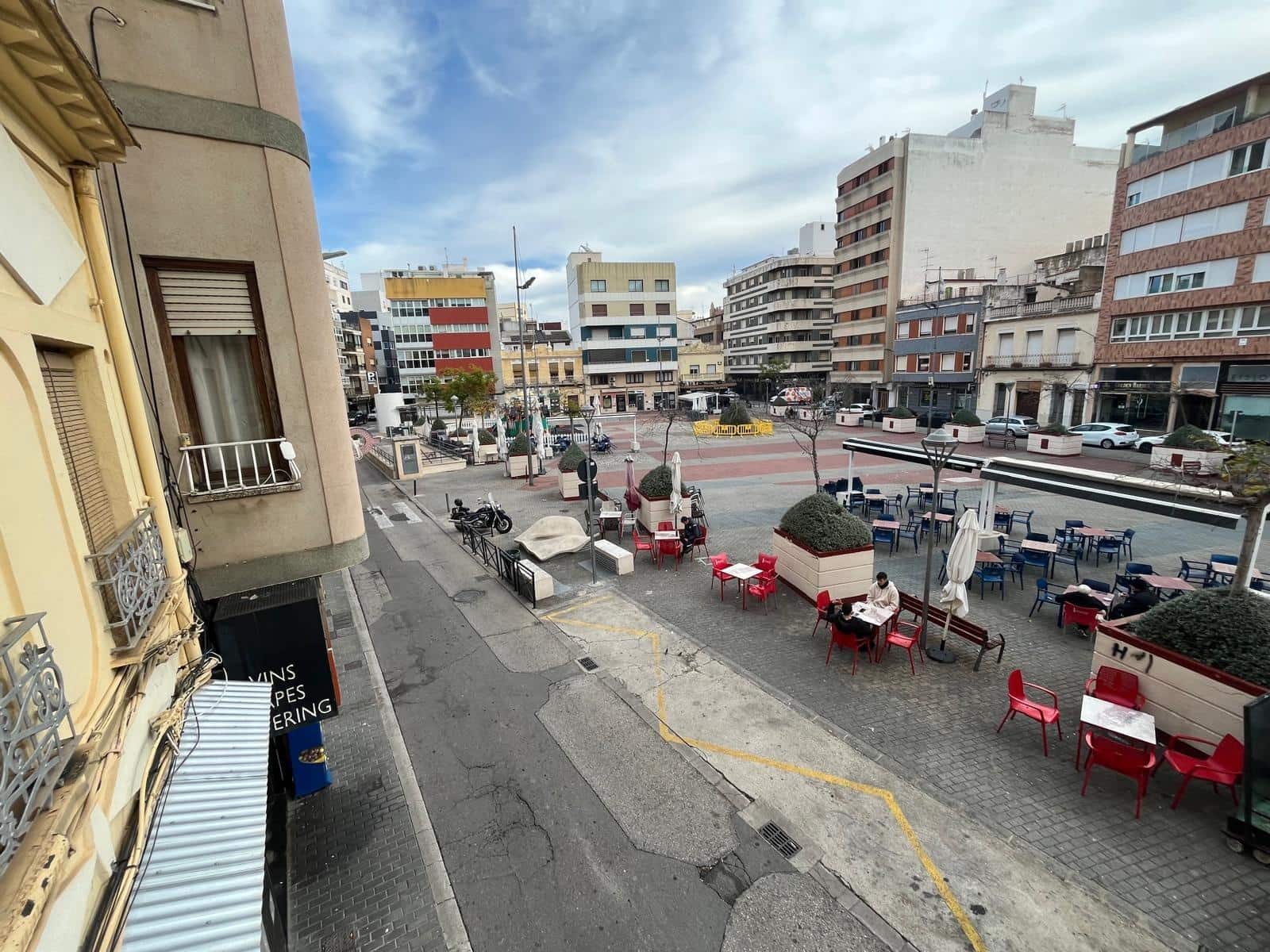 3 bedroom Apartment for rent in Tavernes de la Valldigna - € 350 (Ref: 9568526)