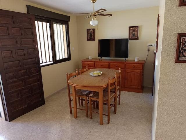 3 quarto Moradia em Banda para venda em Tavernes de la Valldigna com piscina garagem - 230 000 € (Ref: 9591216)