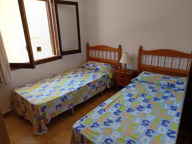 3 quarto Moradia em Banda para venda em Tavernes de la Valldigna com piscina garagem - 230 000 € (Ref: 9591216)