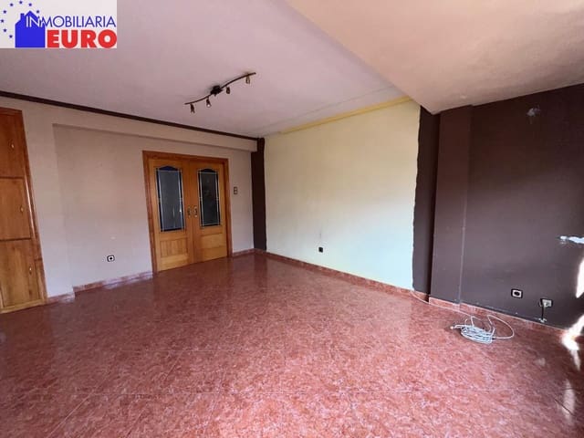 Piso de 3 habitaciones en Tavernes de la Valldigna en venta - 113.000 € (Ref: 9591217)