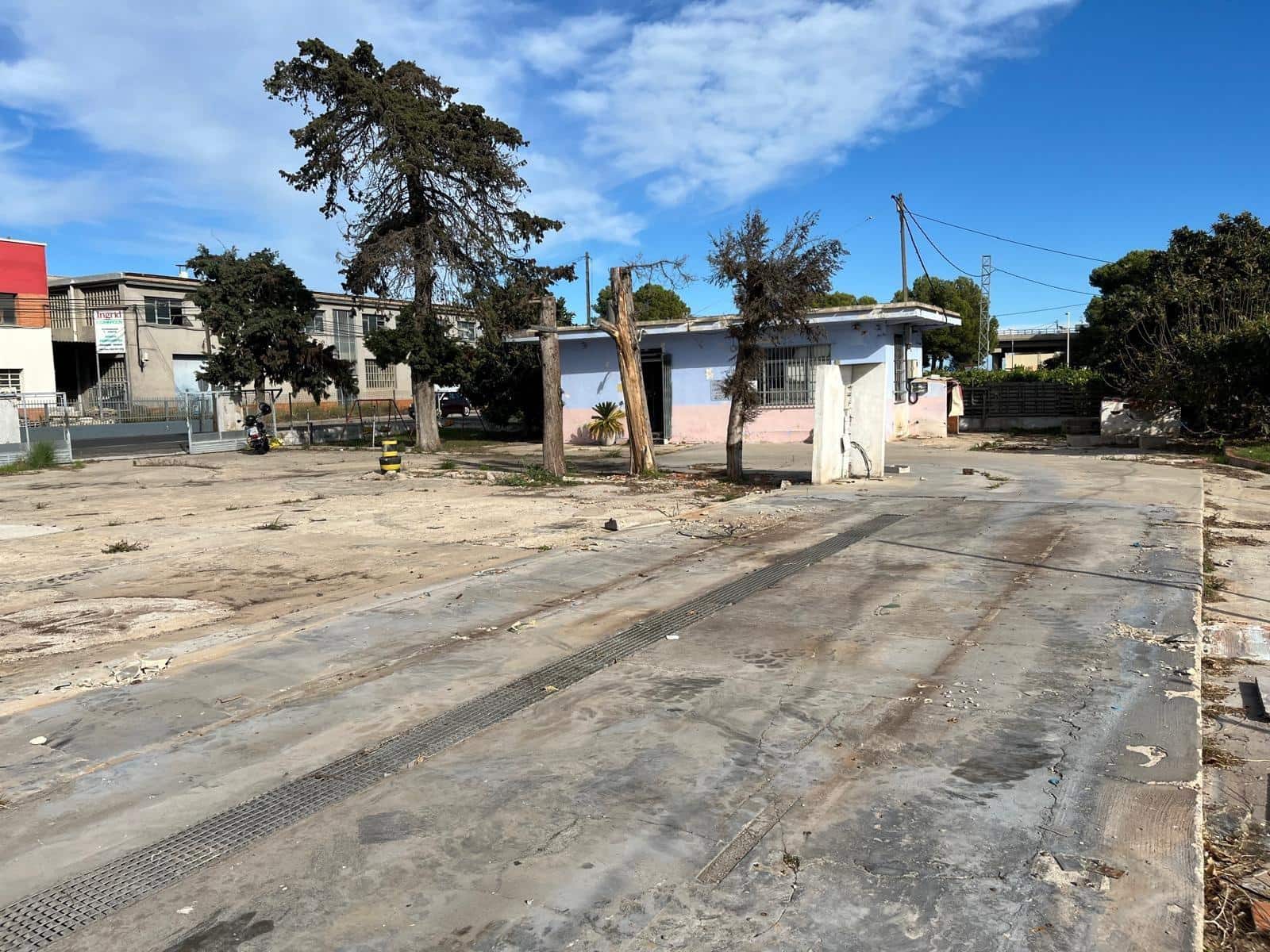 Undeveloped Land for rent in Tavernes de la Valldigna - € 600 (Ref: 9591218)