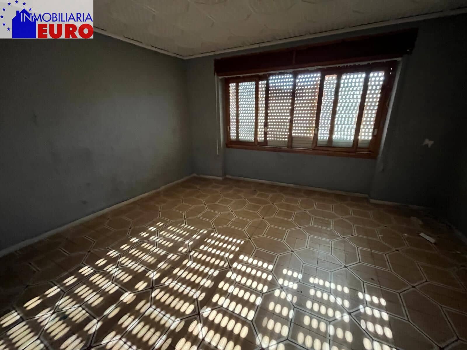 4 chambre Villa/Maison à vendre à Tavernes de la Valldigna - 59 000 € (Ref: 9596078)