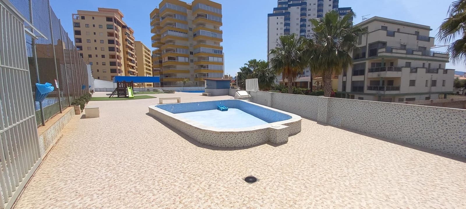 3 soveværelse Lejlighed til salg i Tavernes de la Valldigna med swimmingpool - € 240.000 (Ref: 9619172)