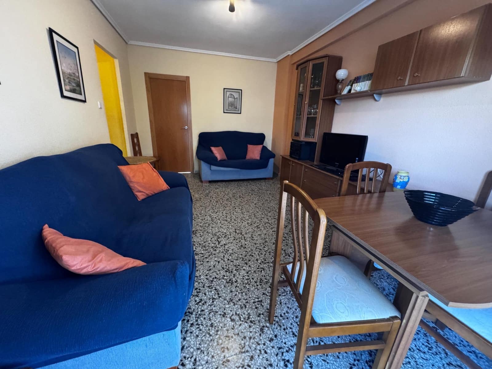 3 bedroom Apartment for sale in Tavernes de la Valldigna - € 140,000 (Ref: 9629911)