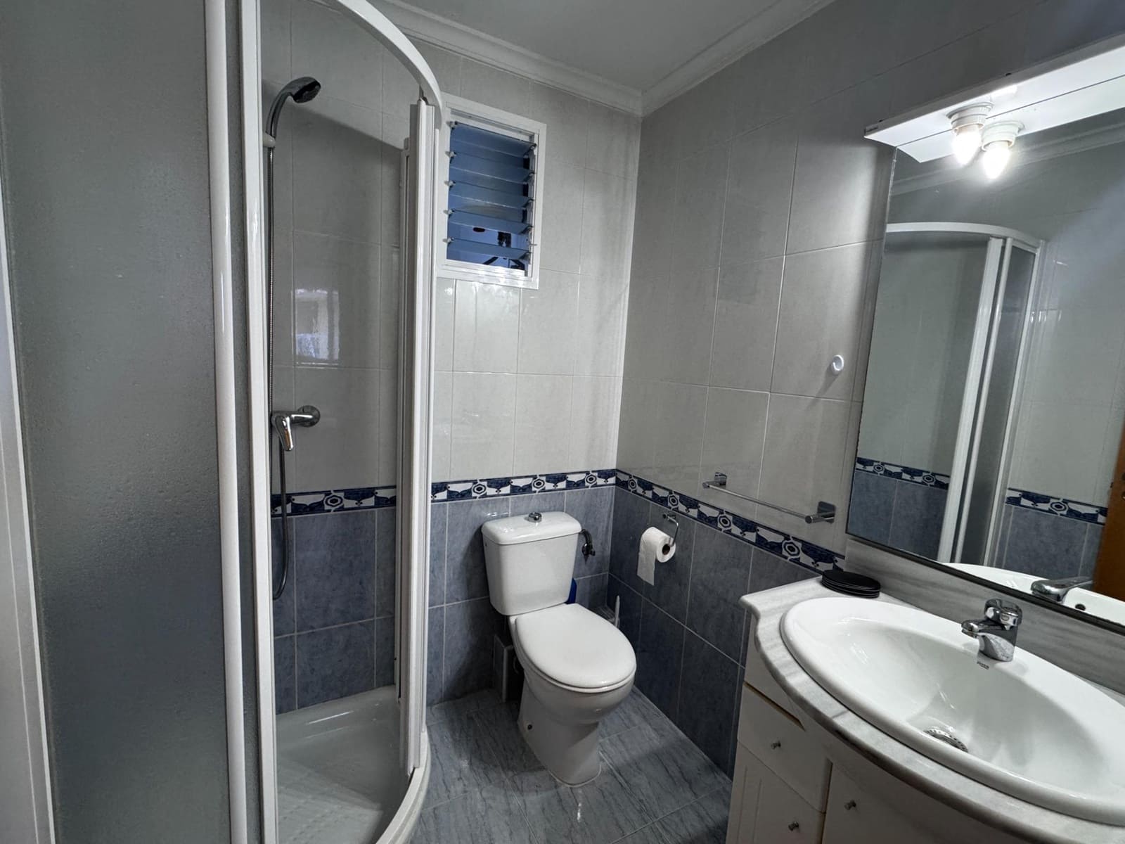 3 bedroom Apartment for sale in Tavernes de la Valldigna - € 140,000 (Ref: 9629911)