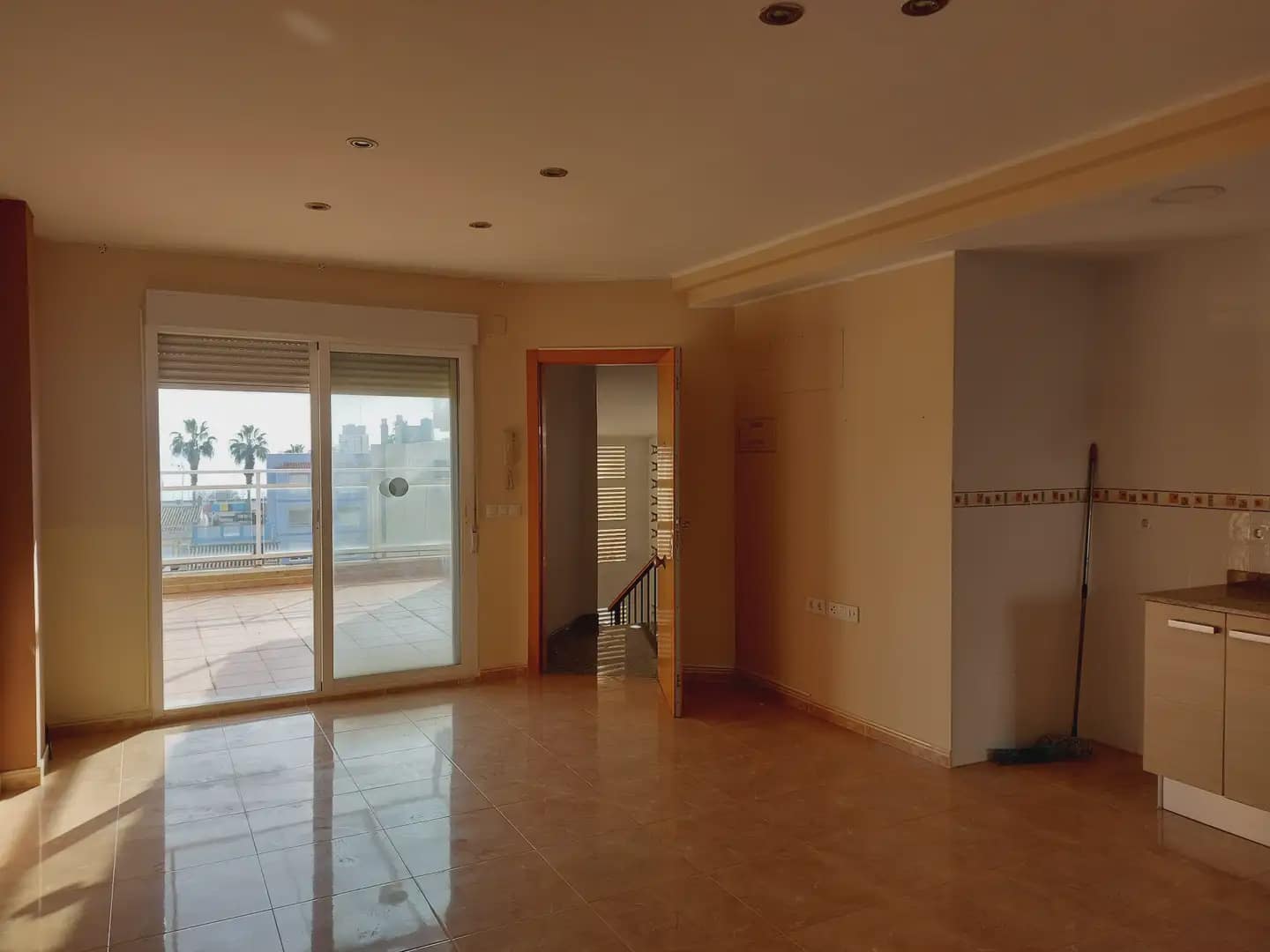 1 soverom Penthouse til salgs i Moncofa - € 145 000 (Ref: 9756259)