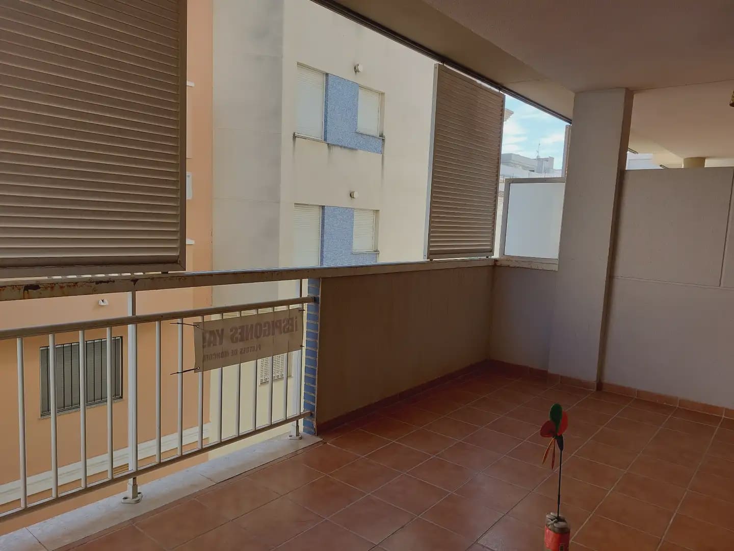 2 Zimmer Strandapartment zu verkaufen in Moncofa mit Pool Garage - 150.000 € (Ref: 9756261)