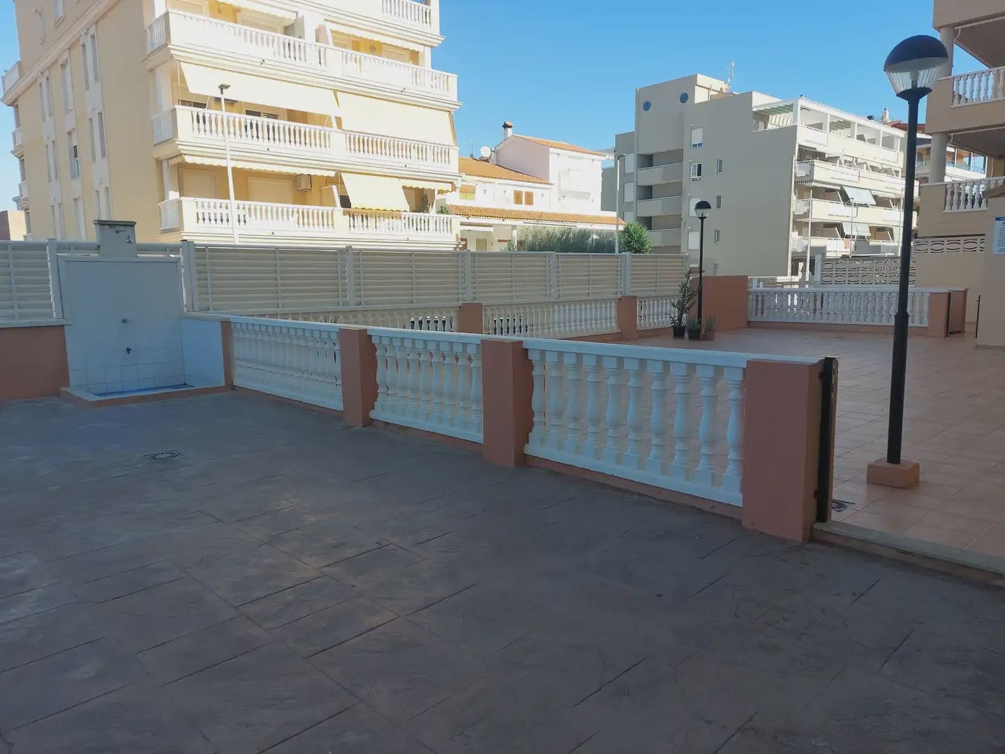 3 soverom Strandleiligheter til salgs i Moncofa med svømmebasseng garasje - € 229 000 (Ref: 9756262)