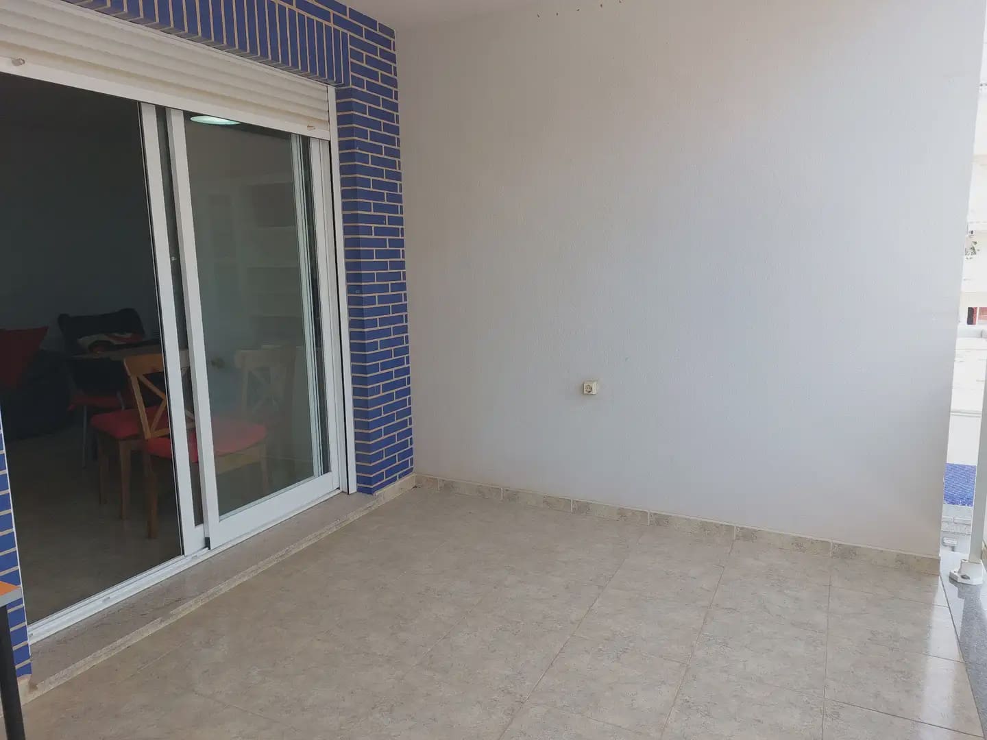 2 soveværelse Strandlejlighed til salg i Moncofa med swimmingpool garage - € 179.000 (Ref: 9756263)