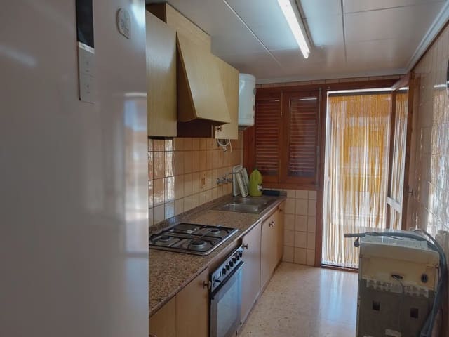 4 soverom Strandleiligheter til salgs i Moncofa med garasje - € 179 000 (Ref: 9756268)