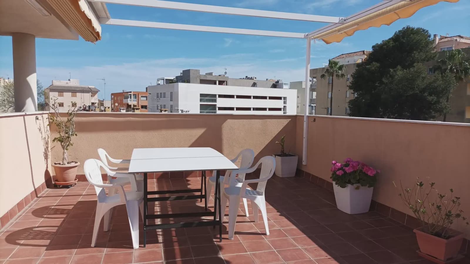 2 soverom Strandleiligheter til salgs i Moncofa med garasje - € 199 000 (Ref: 9756275)