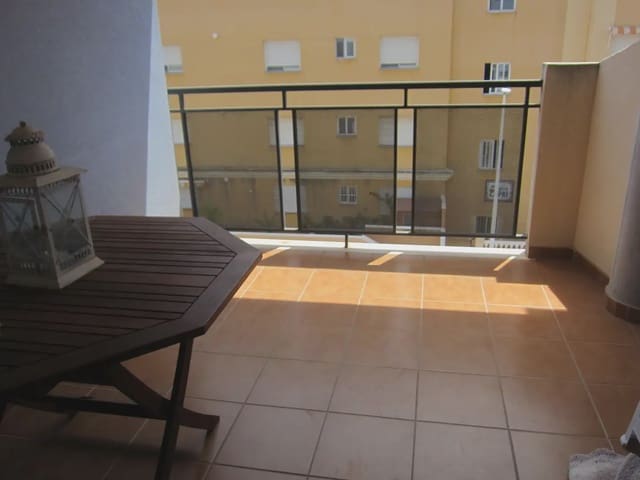 2 quarto Apartamento para arrendar em Moncofa com piscina - 1 800 € (Ref: 9756276)
